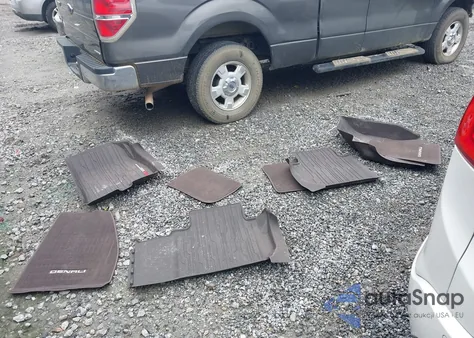 2018 GMC Acadia Denali z USA, uszkodzony, nr VIN 1GKKNPLS4JZ124371